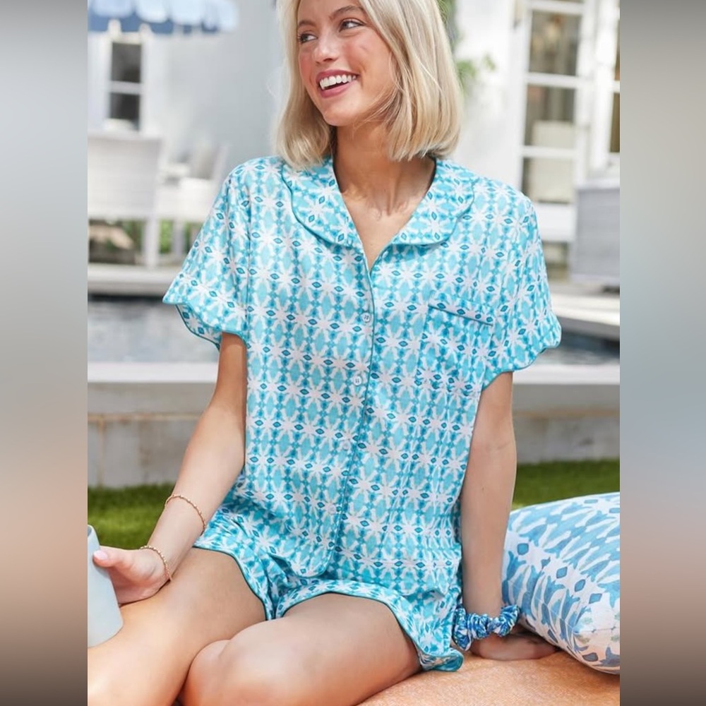Brooks Avenue Patterned Pajama Set